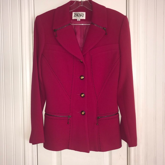 Banu Paris skirt suit - Picture 2 of 8